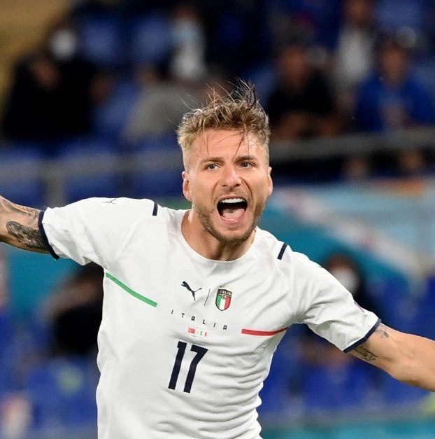 cover image of the auction item