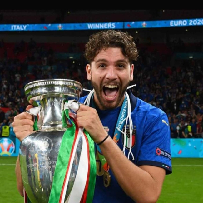 cover image of the auction item