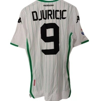 cover image of the auction item