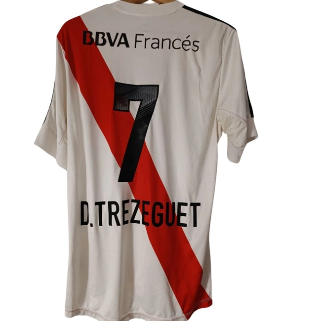 cover image of the auction item