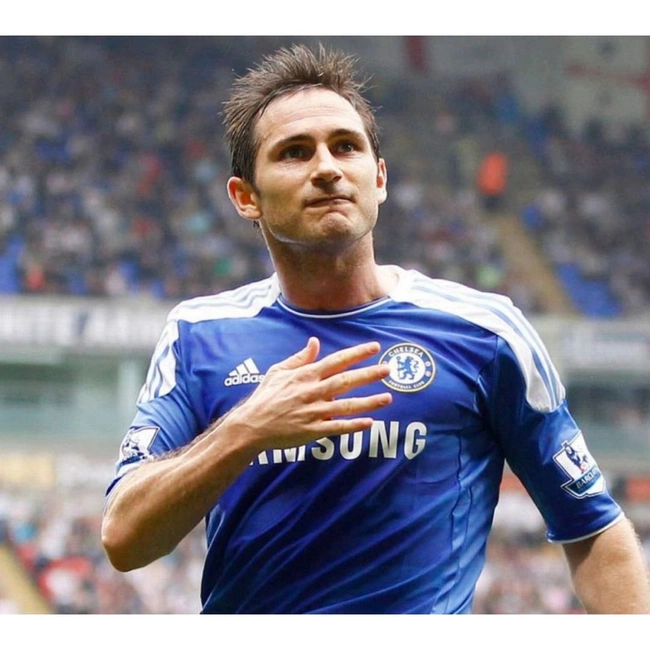 cover image of the auction item