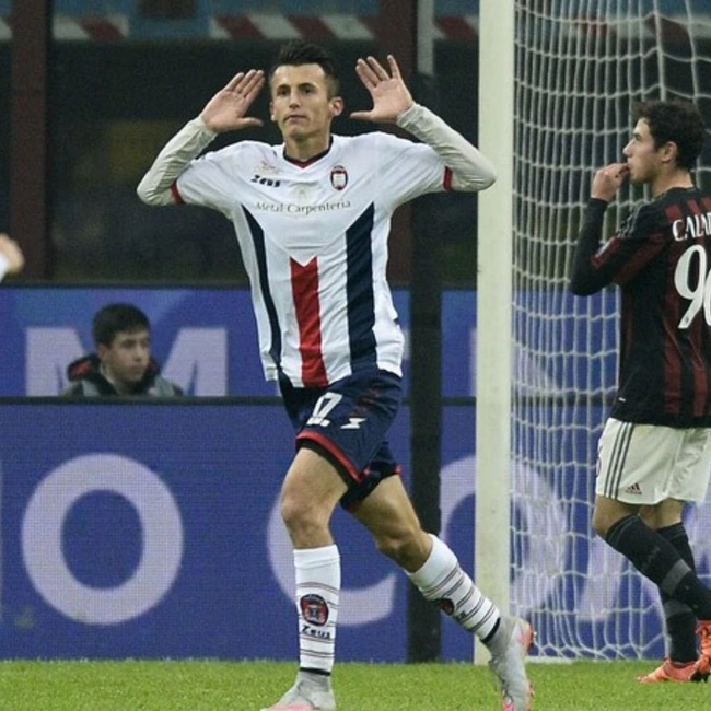 cover image of the auction item