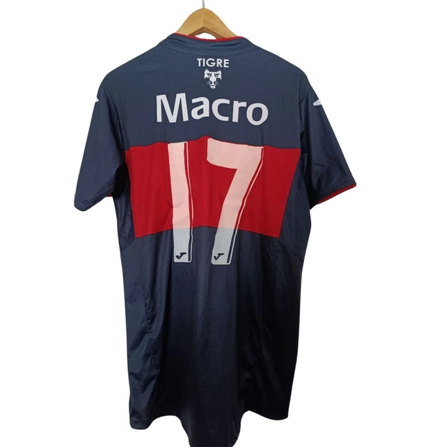 cover image of the auction item