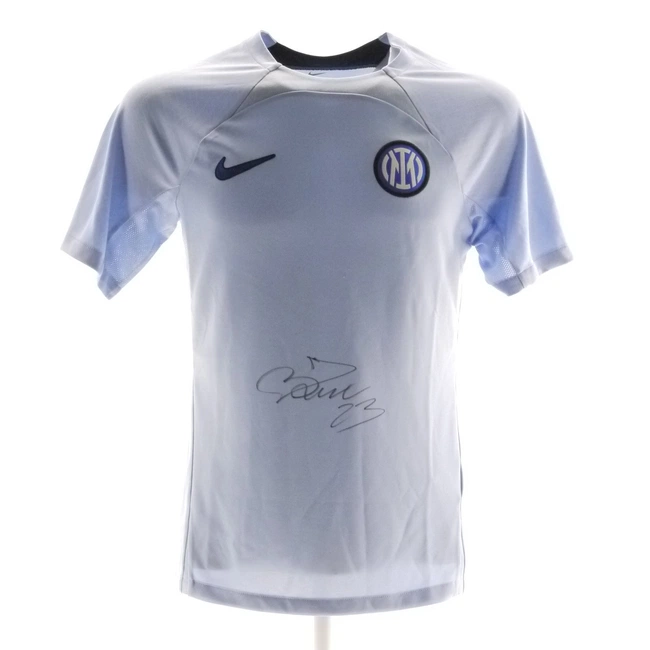 cover image of the auction item