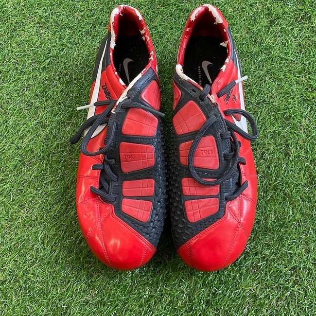 cover image of the auction item