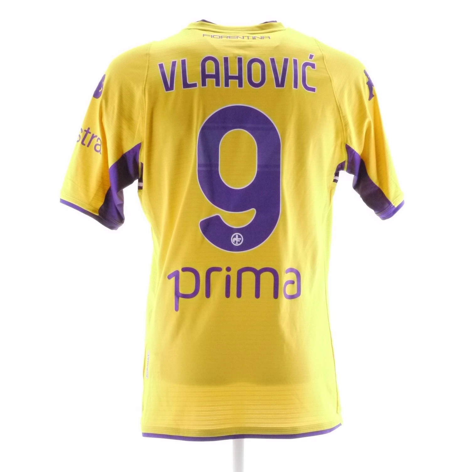 Vlahovic Fiorentina match shirt
