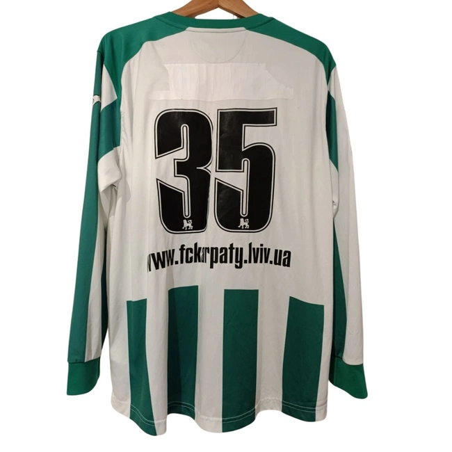 cover image of the auction item