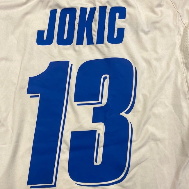 cover image of the auction item