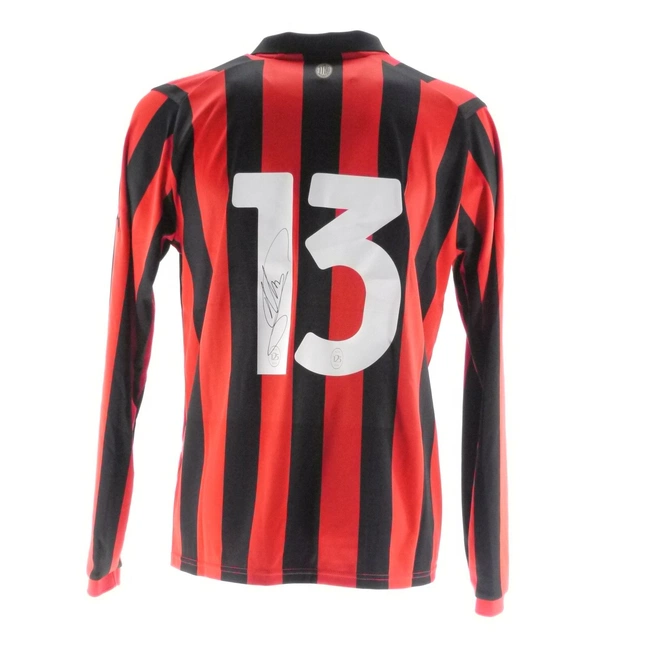 cover image of the auction item