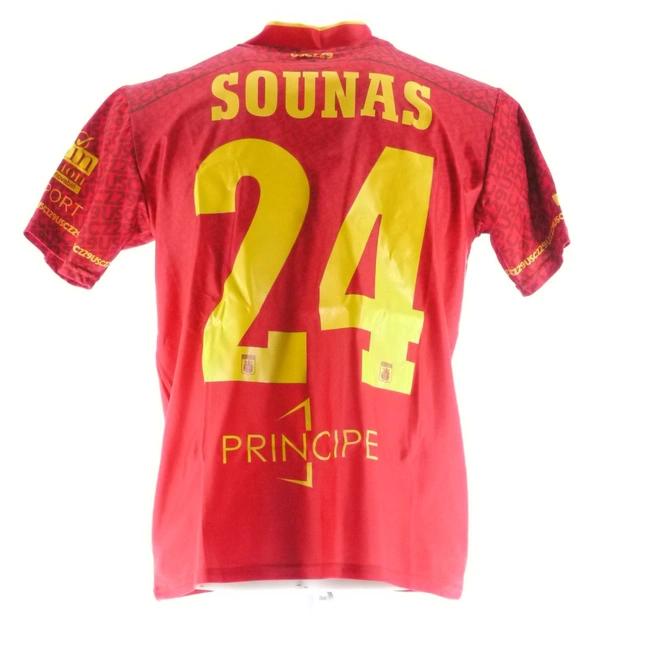 cover image of the auction item