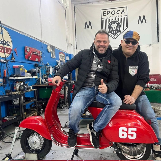 cover image of the auction item