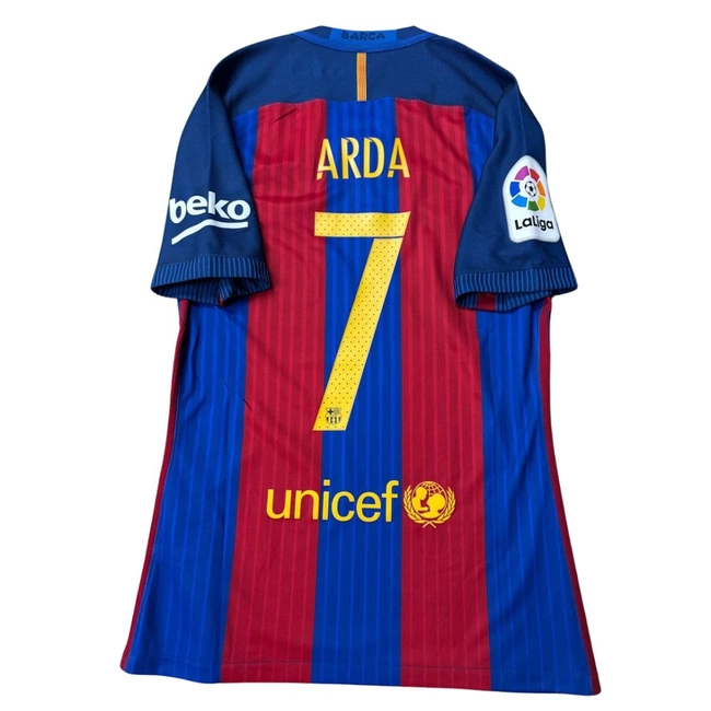 cover image of the auction item