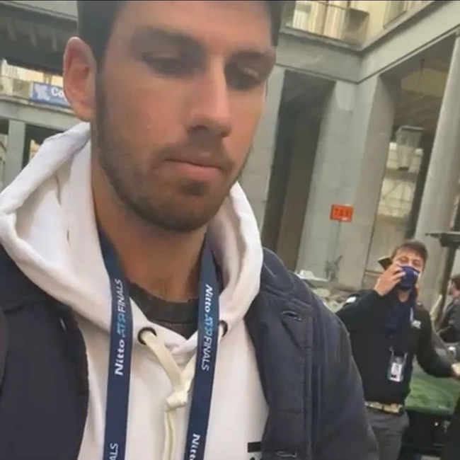 cover image of the auction item