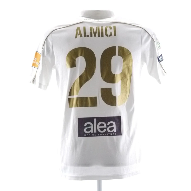 cover image of the auction item