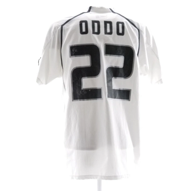 cover image of the auction item