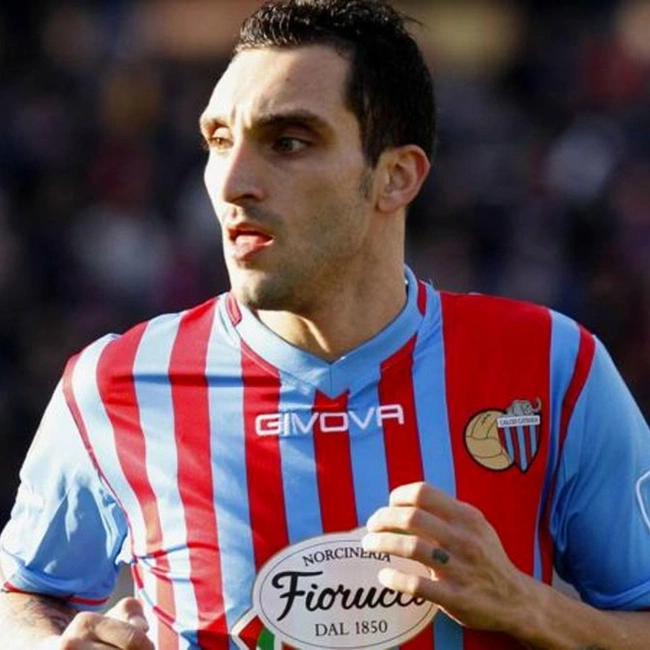 cover image of the auction item