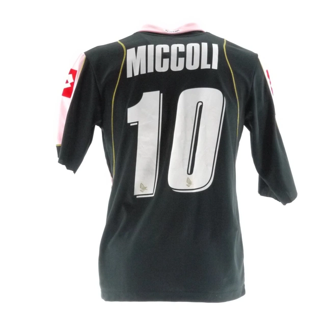 cover image of the auction item