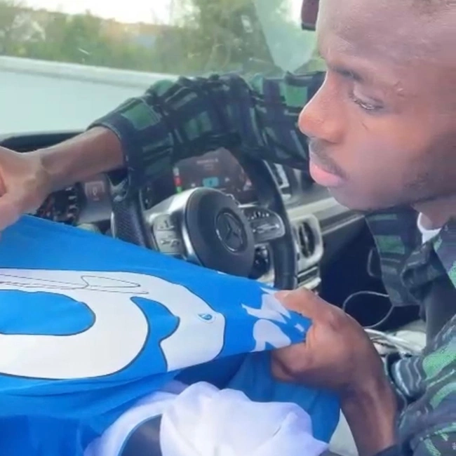 cover image of the auction item