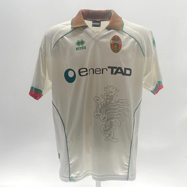 cover image of the auction item