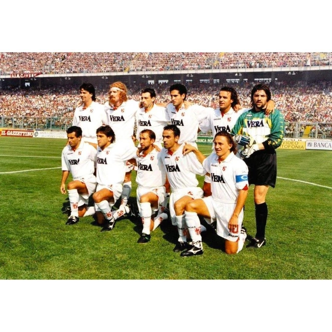 cover image of the auction item