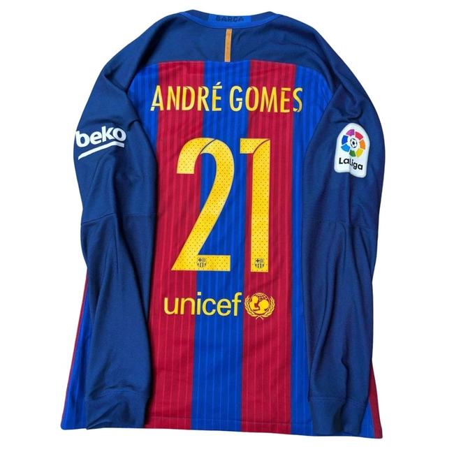 cover image of the auction item