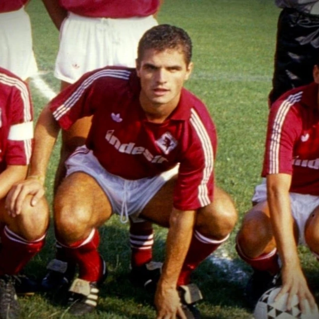 cover image of the auction item