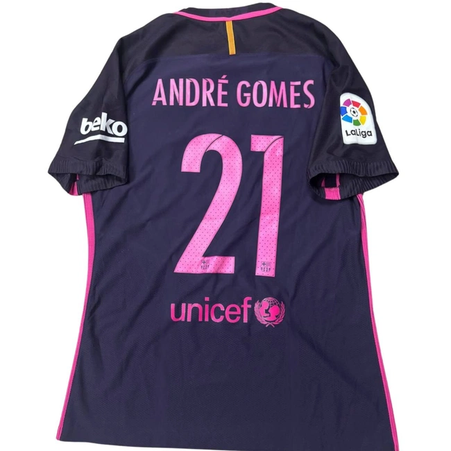 cover image of the auction item