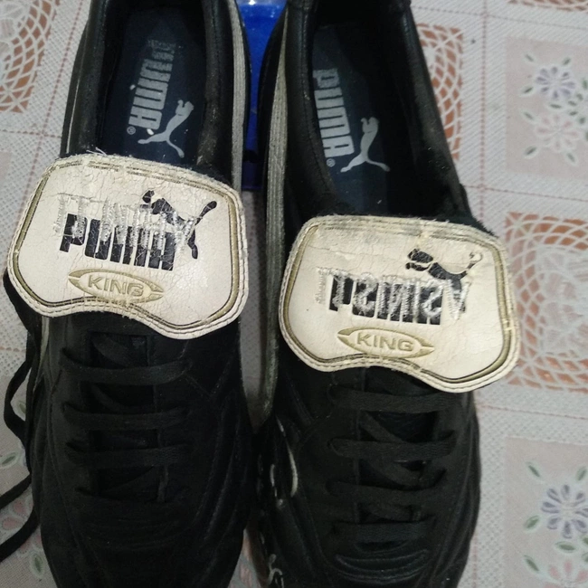 cover image of the auction item