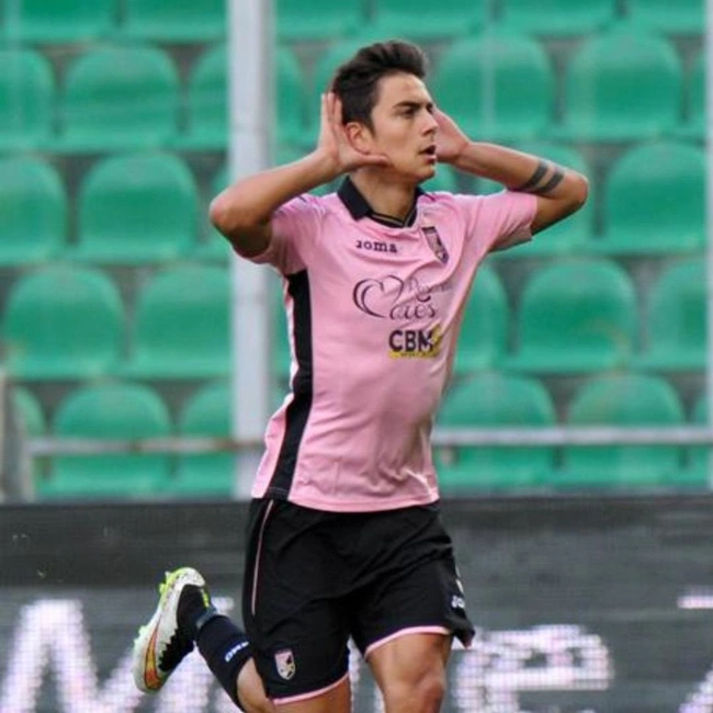 cover image of the auction item