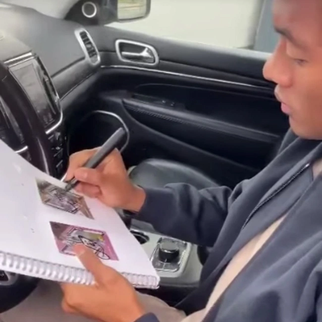 cover image of the auction item