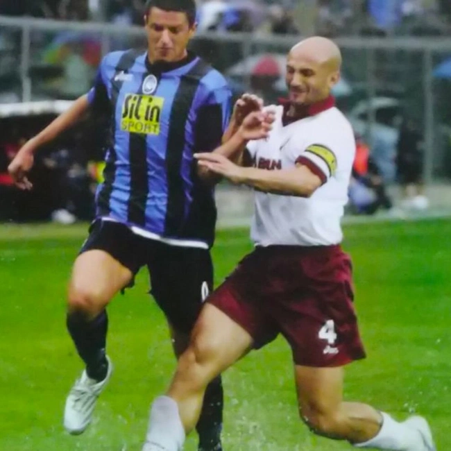 cover image of the auction item