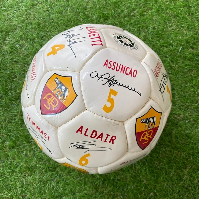 cover image of the auction item