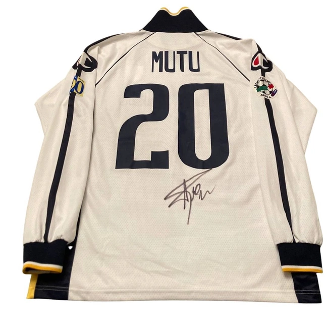 cover image of the auction item