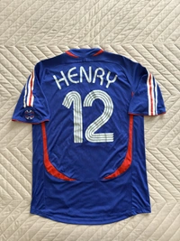 cover image of the auction item