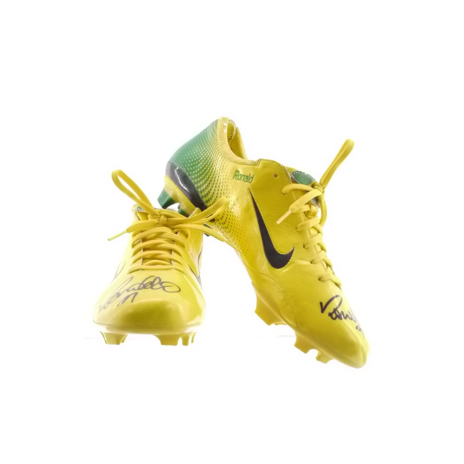 r9 gold boots