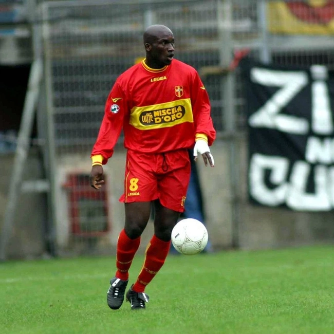 cover image of the auction item