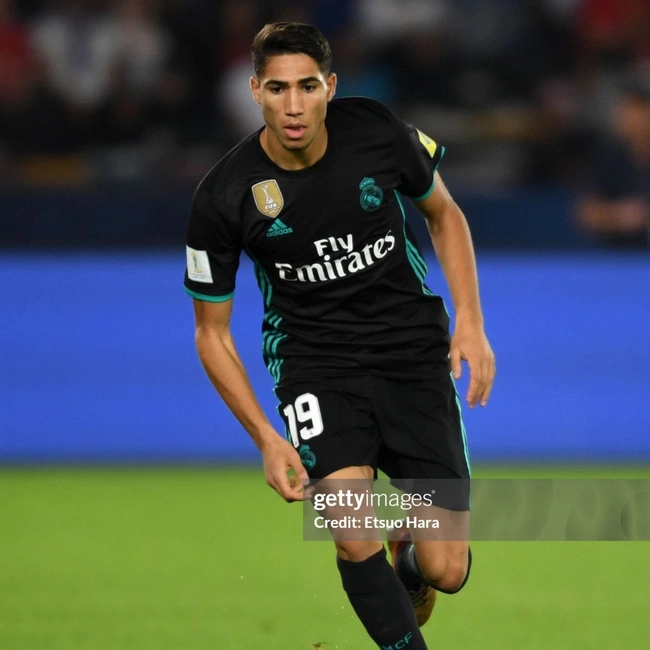 cover image of the auction item