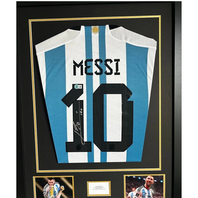 cover image of the auction item