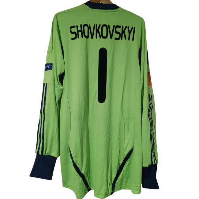 cover image of the auction item