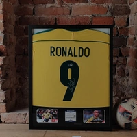 cover image of the auction item