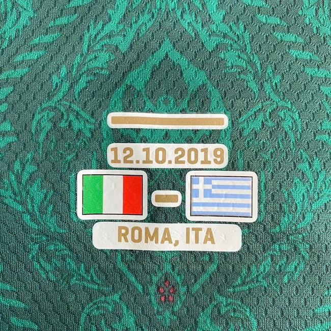 cover image of the auction item