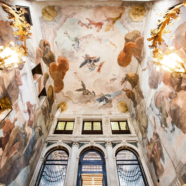 gallery