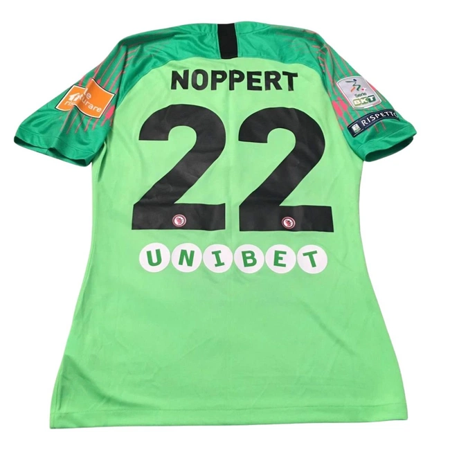 cover image of the auction item