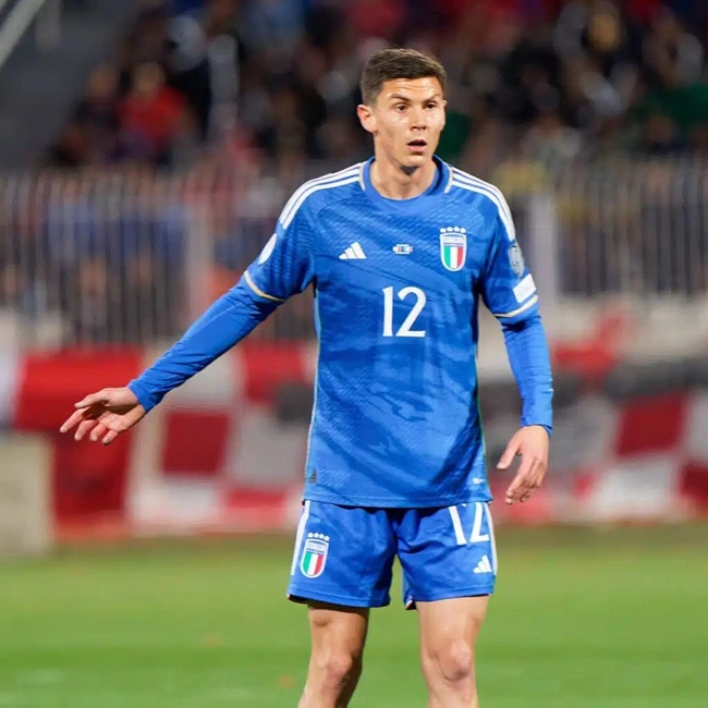 cover image of the auction item