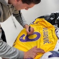 cover image of the auction item