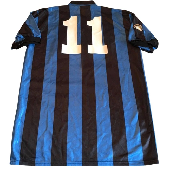 cover image of the auction item