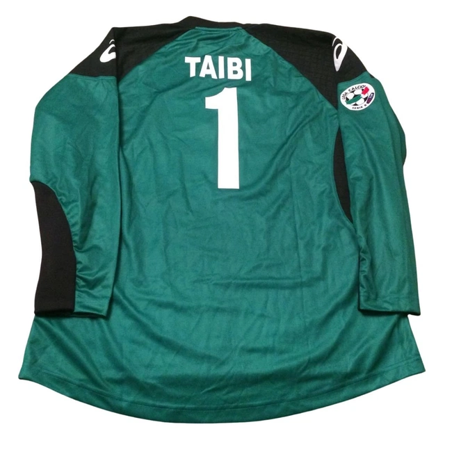 cover image of the auction item