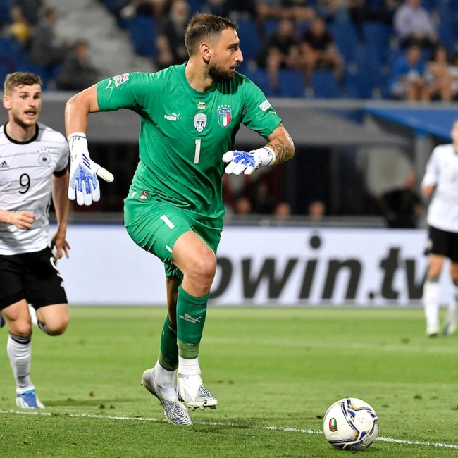 cover image of the auction item