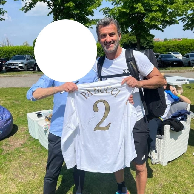 cover image of the auction item