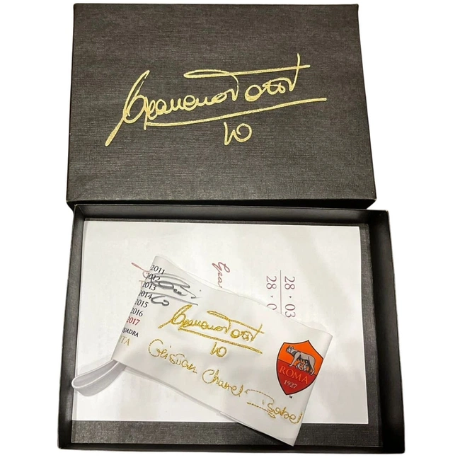 cover image of the auction item